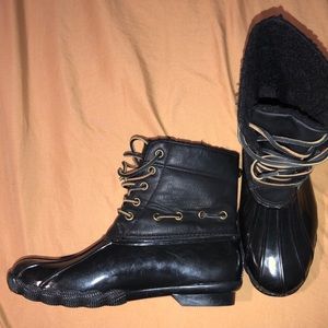 Steve Madden duck boots
